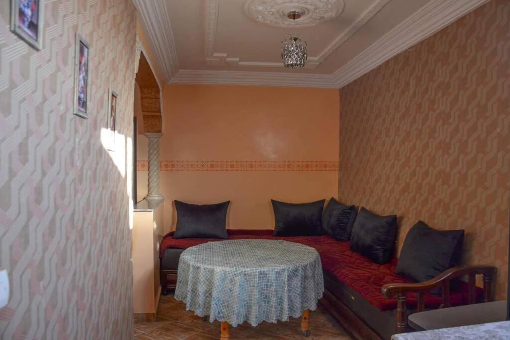Private Appartement In The Centre Of 타가주트 외부 사진